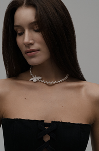 NECKLACE “MYRNI” WITH SHAPED PEARLS