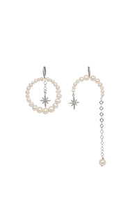 ASYMMETRICAL PEARLS EARRINGS WITH “MORNING STAR” GOLD